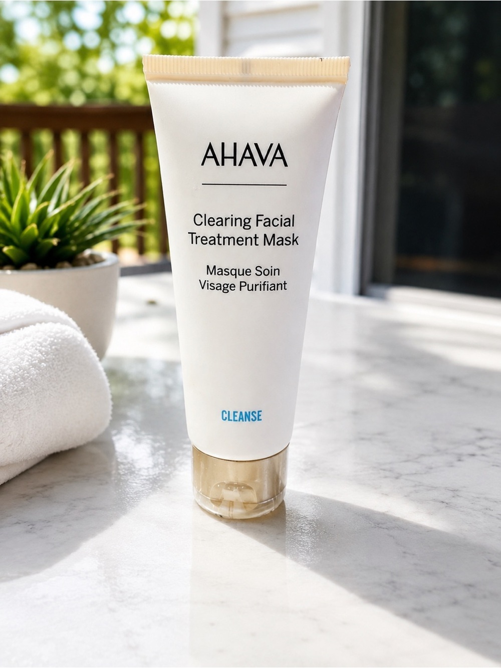 AHAVA Clearing Facial Treatment Mask - White with Gold Cap
